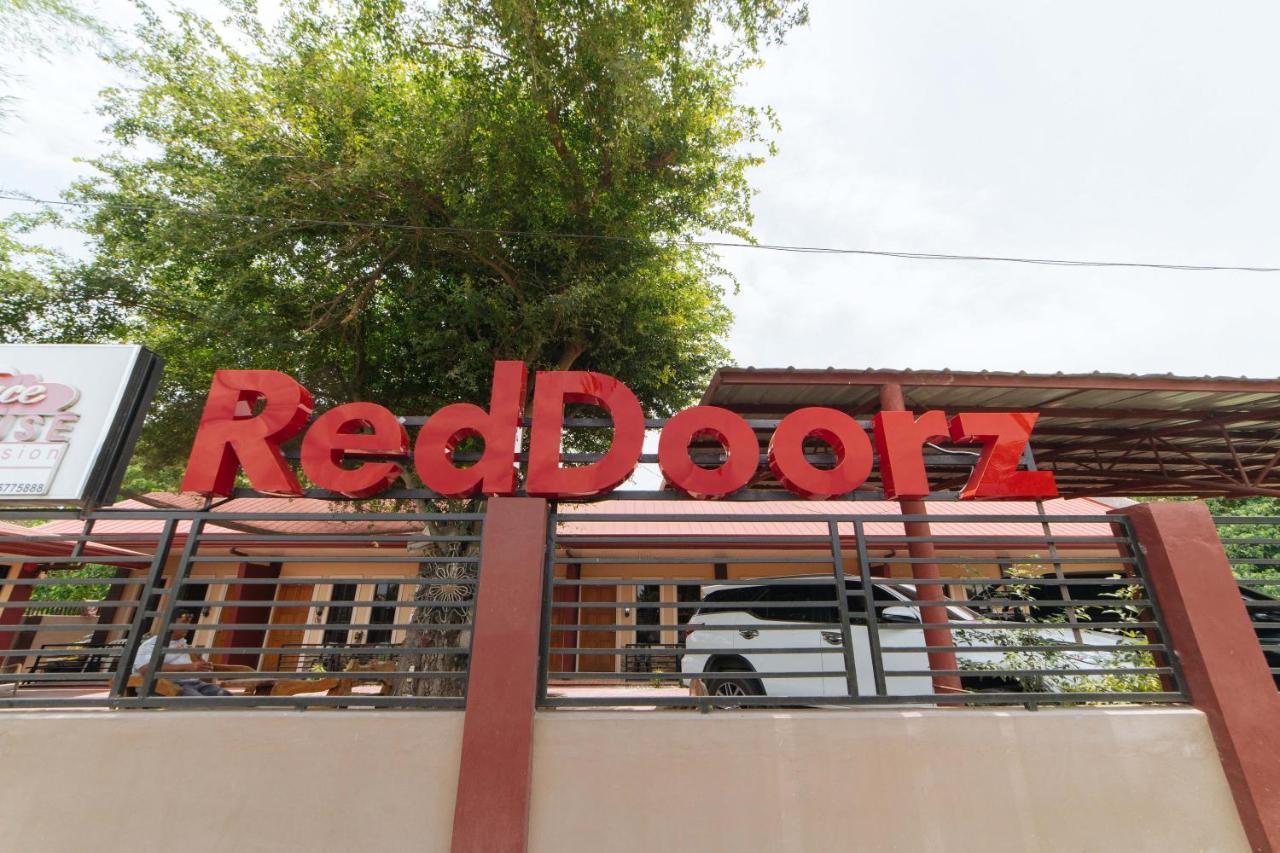 Hotel RedDoorz @ Lagao General Santos General Santos City Exterior foto